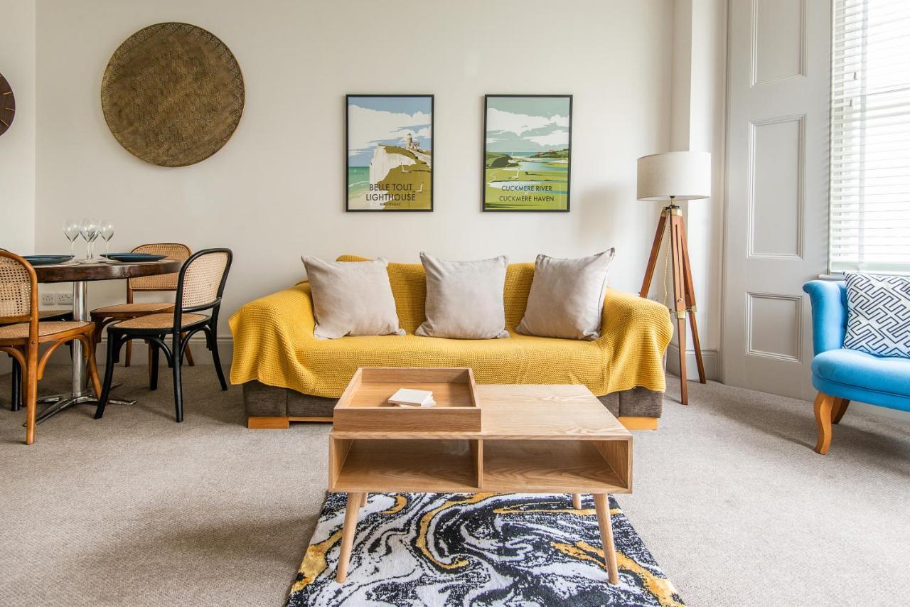 Beautiful, Central, 3 Min Walk From Beach, 2 King Doubles Hove Esterno foto